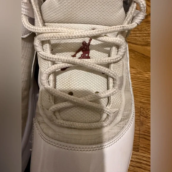 Nike Air Jordan 11 CMFT Low Mens Sz 10 - Picture 13 of 13